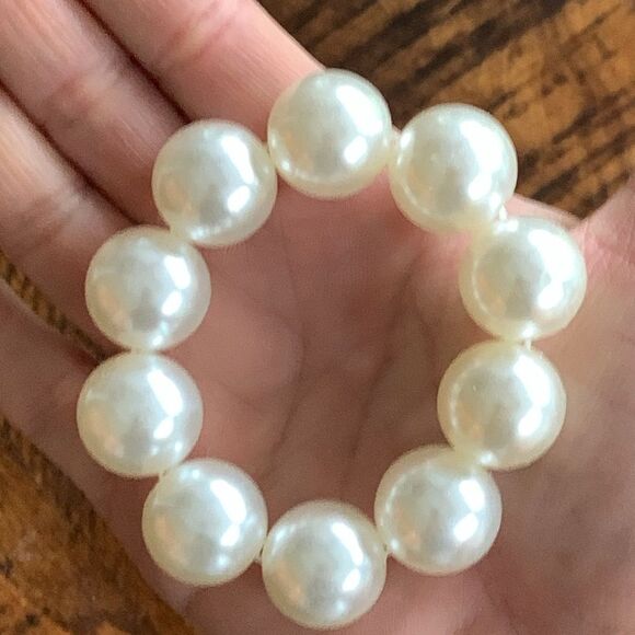 Large Faux Pearl Elastic Stretch Bracelet Glam Hair Tie for Women NEW - Picture 7 of 10